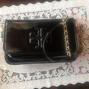 Like New Tory Burch Black purse 👜, super cute